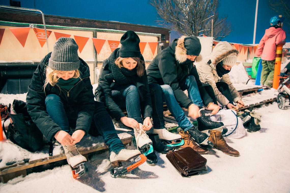 Где покататься на коньках в Хельсинки