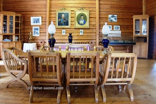 Всю обстановку для царской дачи в Лангинкоски делали финские мастера