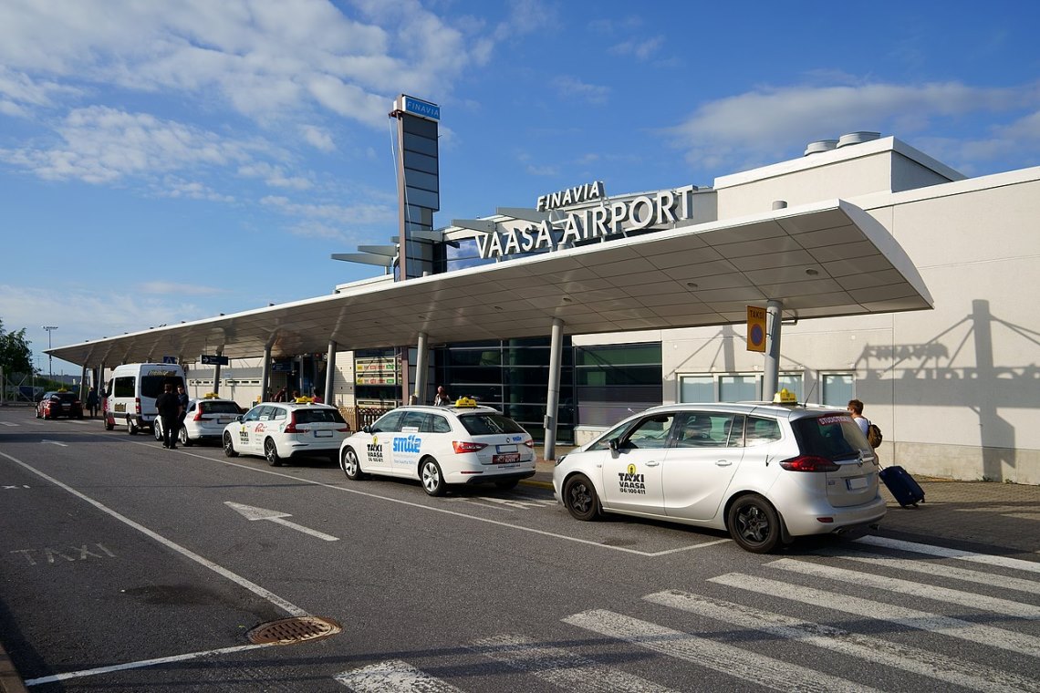 Аэропорт Вааса